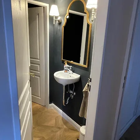 Dum Pro Hosty - Zamek Cerveny Hradek U Sedlcan Villa